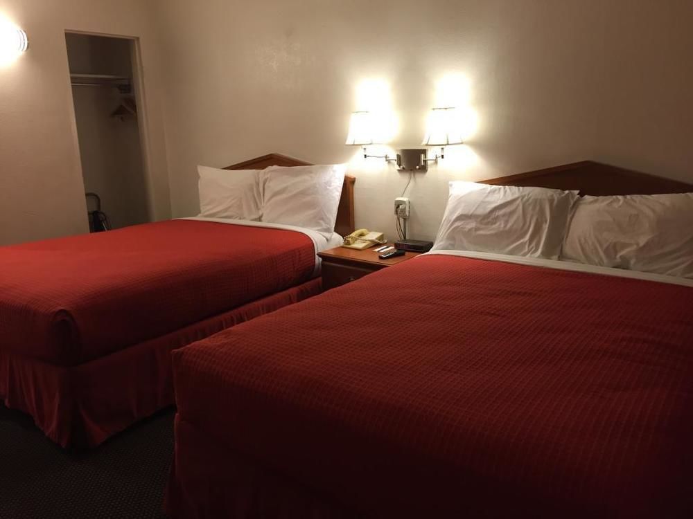 Econo Lodge Moses Lake Buitenkant foto