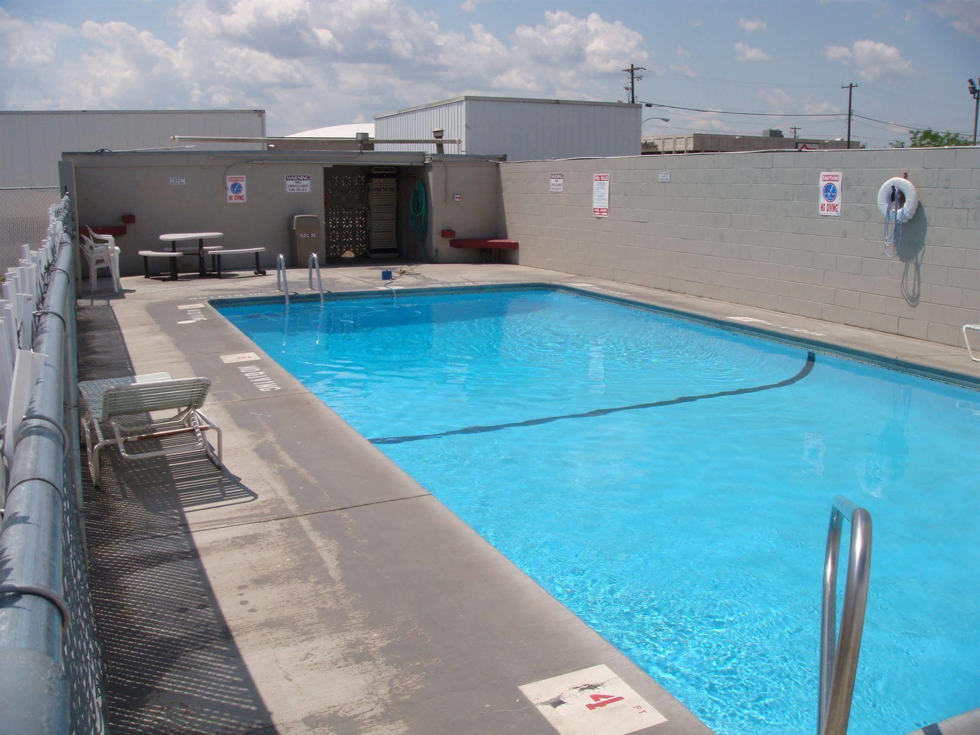 Econo Lodge Moses Lake Buitenkant foto